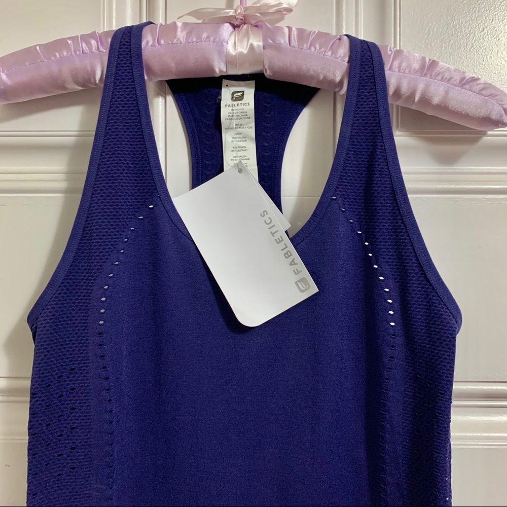 Fabletics Purple Delta Seamless Racer Back Tank II - Picture 2 of 4